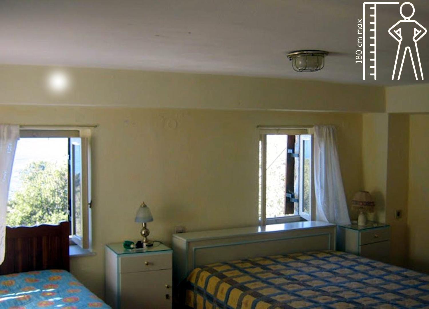 לפוקסטרו Tsorni Hill Cottage מראה חיצוני תמונה