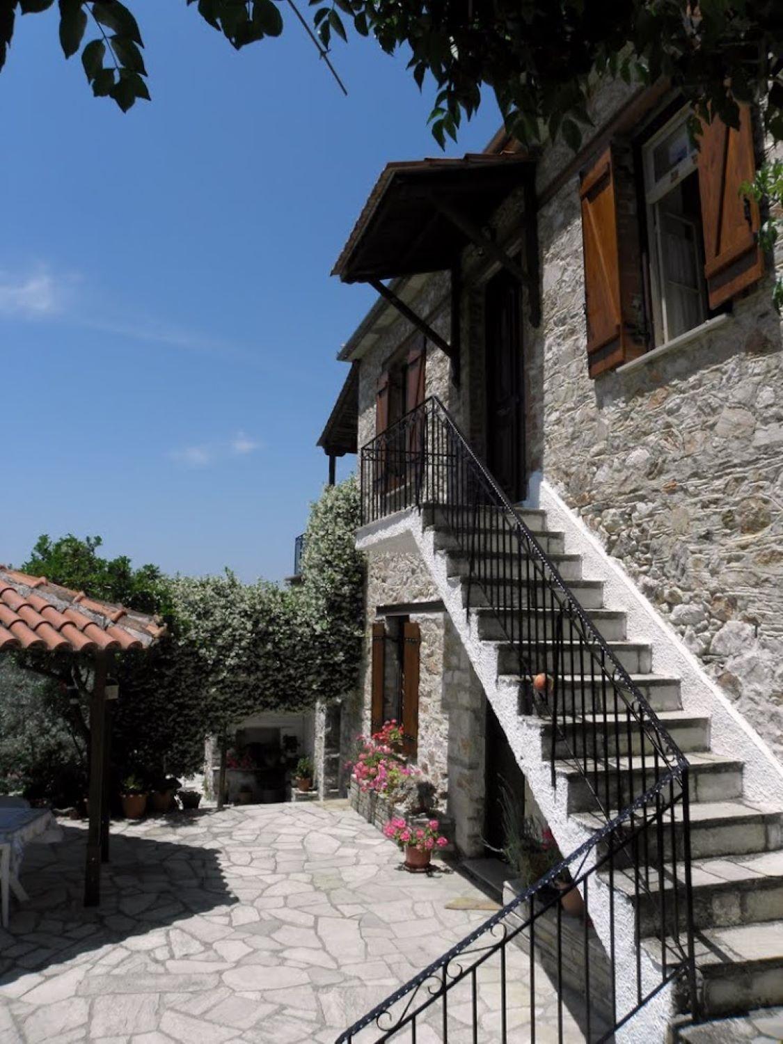 לפוקסטרו Tsorni Hill Cottage מראה חיצוני תמונה