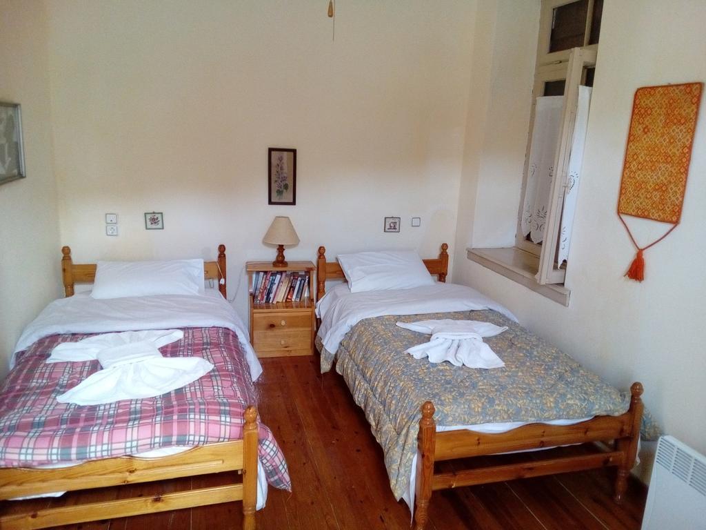 לפוקסטרו Tsorni Hill Cottage מראה חיצוני תמונה