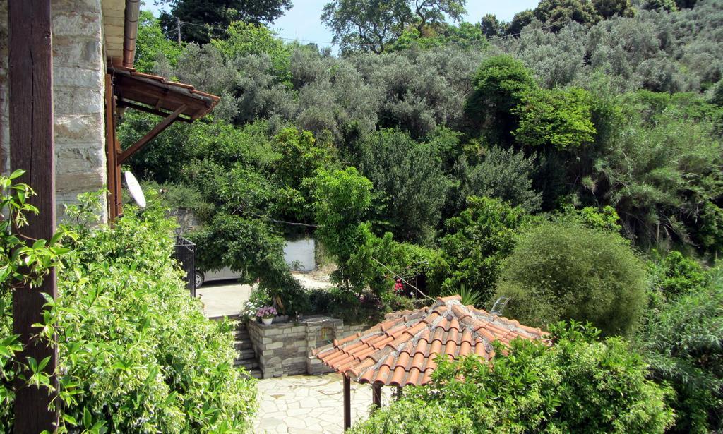 לפוקסטרו Tsorni Hill Cottage מראה חיצוני תמונה