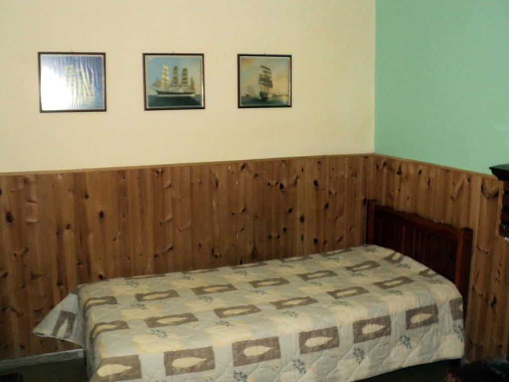 לפוקסטרו Tsorni Hill Cottage מראה חיצוני תמונה